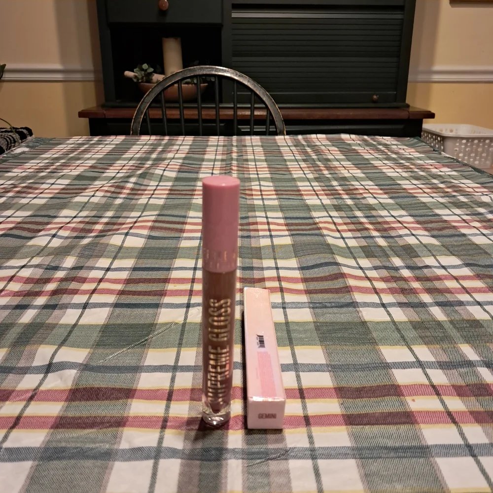 Jeffree Star Gemini Supreme‎ Gloss